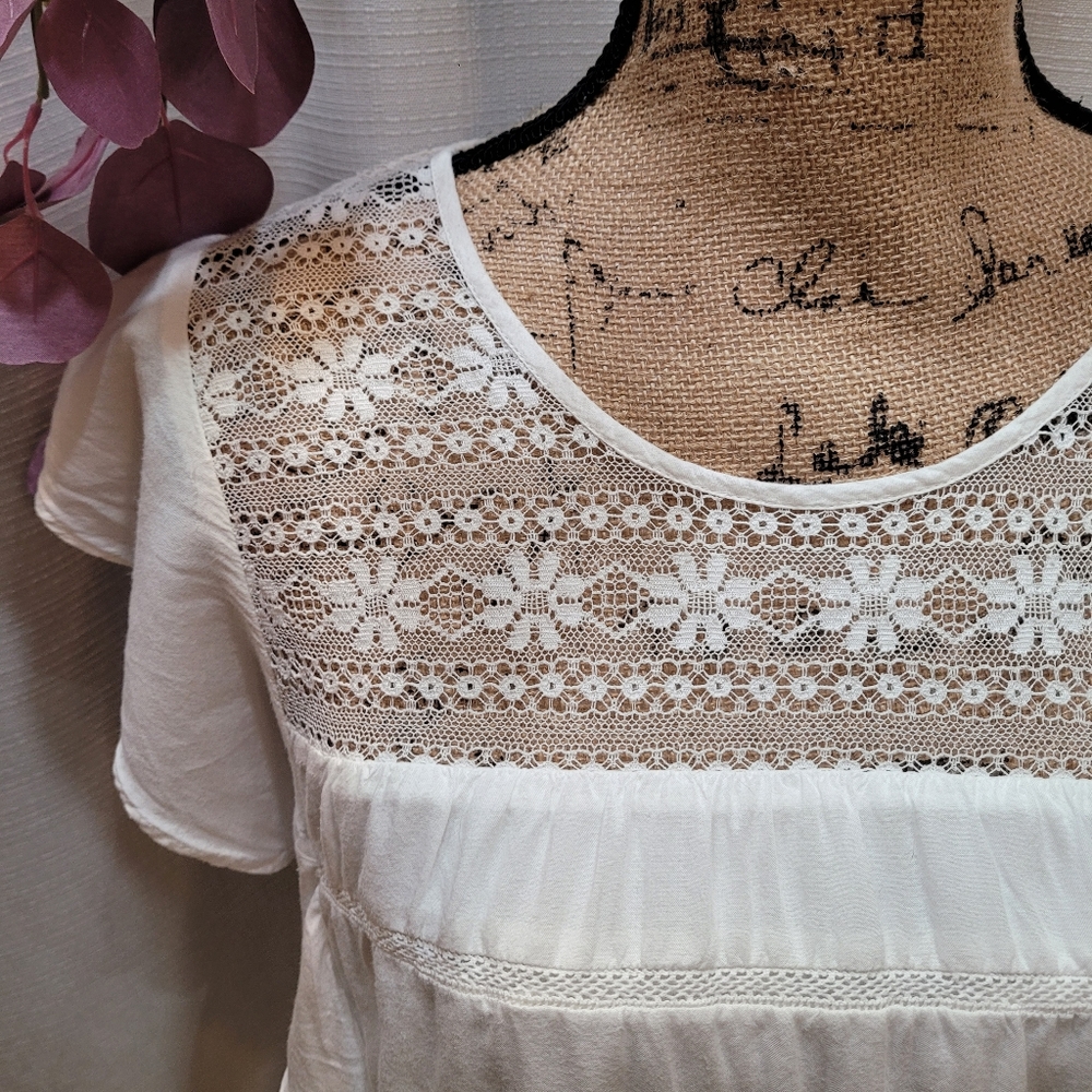 American Eagle Flutter Sleeve White Lace Romper - Picture 4 of 6